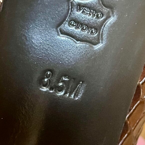 Brand New Donald J Pilner Dark Brown Croco-Embossed Leather Ankle Boots Size 8.5 - Picture 7 of 8